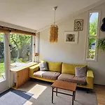 With Sauna Close To The Sea 펜션